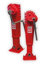 trailer landing legs